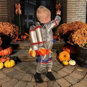 Pottery barn Light-Up Astronaut Halloween Costume